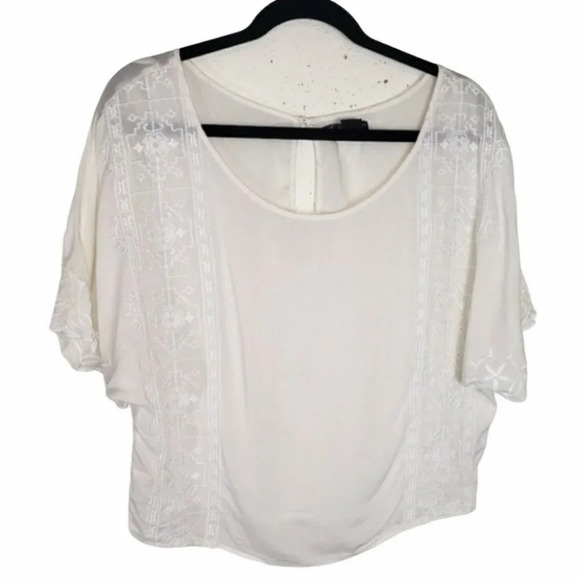 AEO XS white embroidered top w/ scalloped trim - Picture 1 of 5